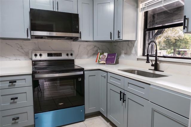 5831 HORNET DRIVE, Orlando, FL 32808