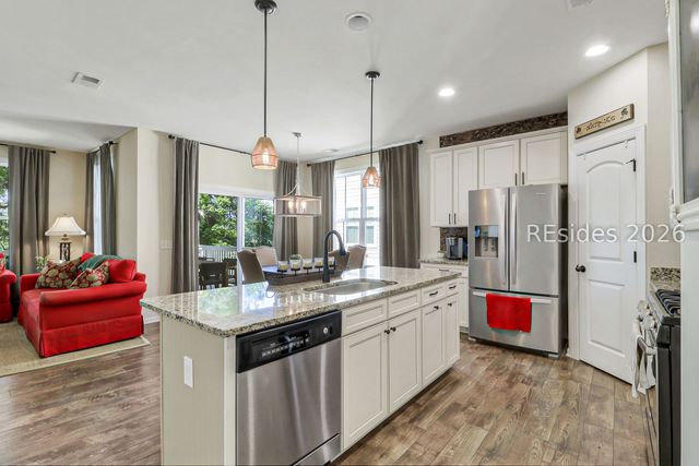 9 Jarvis Creek Ct, Hilton Head Island, SC 29926