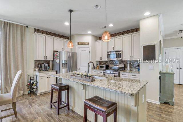9 Jarvis Creek Ct, Hilton Head Island, SC 29926