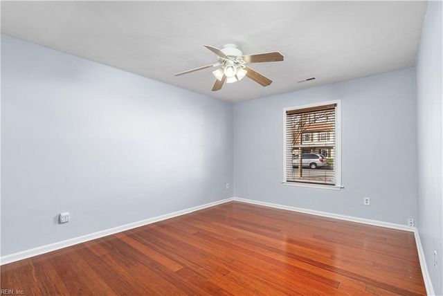 1305 Eaglewood DR, Virginia Beach, VA 23454