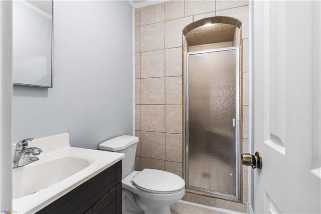 1305 Eaglewood DR, Virginia Beach, VA 23454