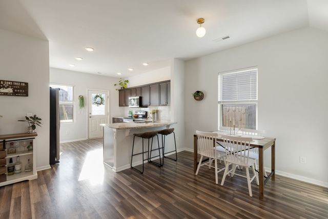 2010 Sercy Dr, Spring Hill, TN 37174