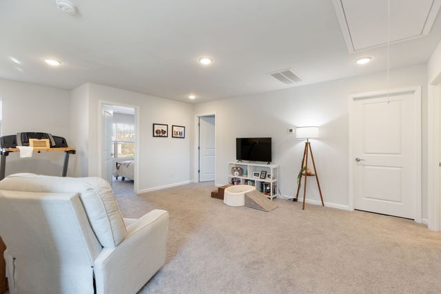 2010 Sercy Dr, Spring Hill, TN 37174