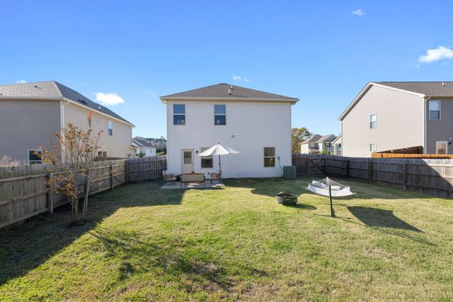 2010 Sercy Dr, Spring Hill, TN 37174