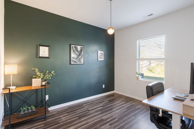 2010 Sercy Dr, Spring Hill, TN 37174