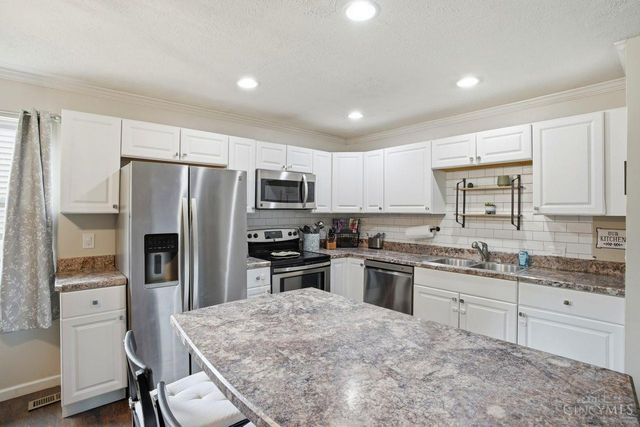 8833 Dover Drive, Deerfield Twp., OH 45039