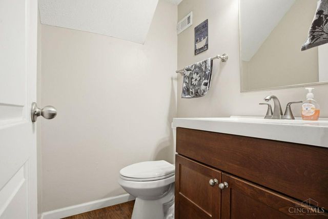 8833 Dover Drive, Deerfield Twp., OH 45039