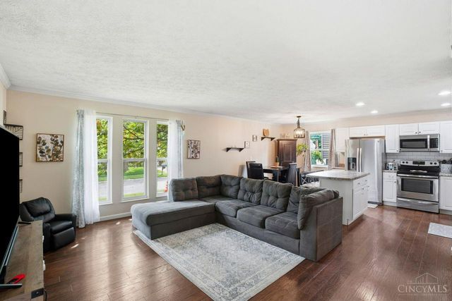 8833 Dover Drive, Deerfield Twp., OH 45039