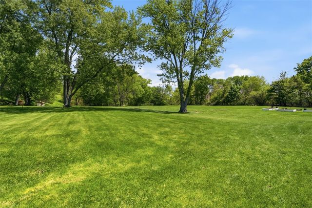 3528 Brodhead Rd, Center Twp, PA 15061
