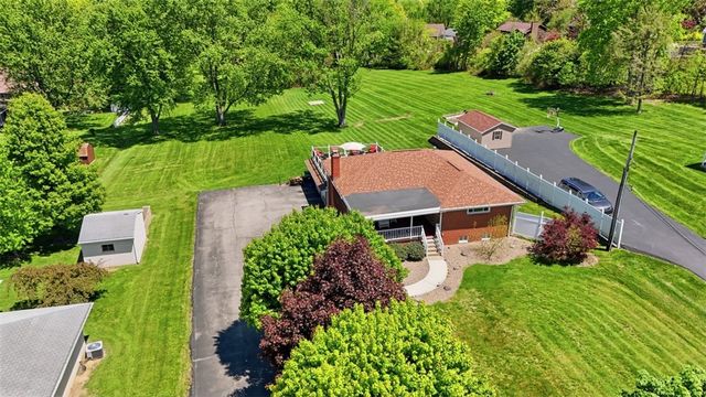 3528 Brodhead Rd, Center Twp, PA 15061