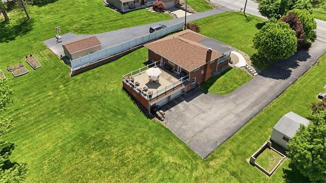 3528 Brodhead Rd, Center Twp, PA 15061