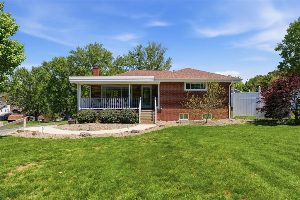 3528 Brodhead Rd, Center Twp, PA 15061