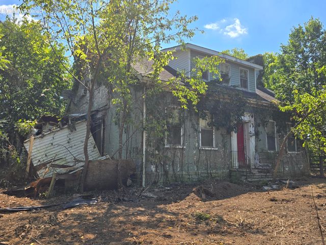 6655 Delaney Ferry Extended, Versailles, KY 40383