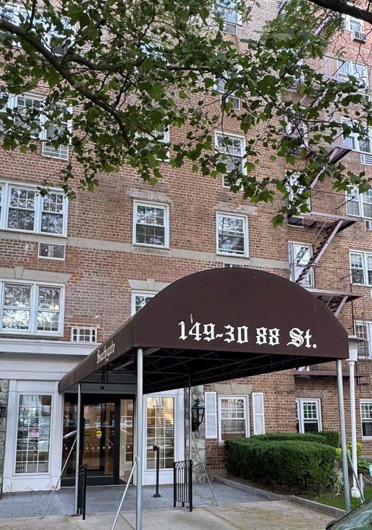 14930 88TH Street 6-M, Howard Beach, NY 11414