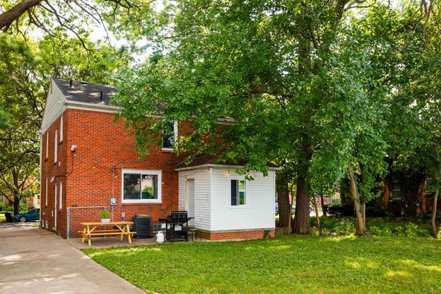 2444 Woodstock Drive, Detroit, MI 48203