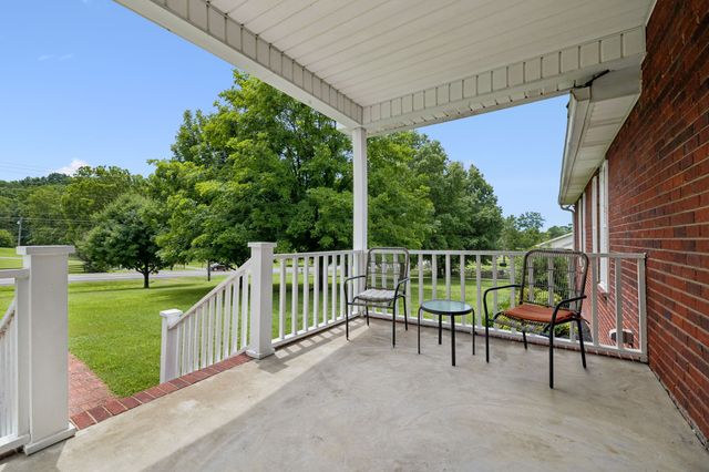 2596 Long Hollow Pike, Hendersonville, TN 37075