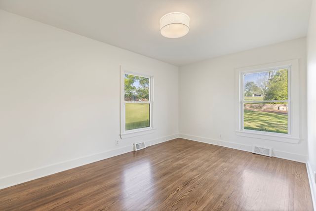 305 Shepherd Hills Dr, Madison, TN 37115