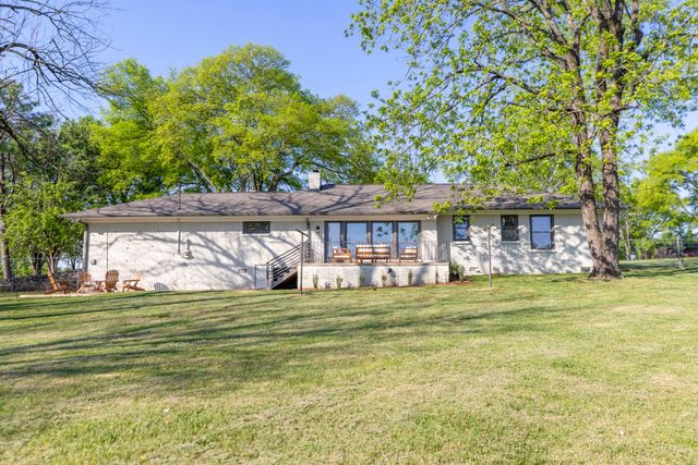 305 Shepherd Hills Dr, Madison, TN 37115