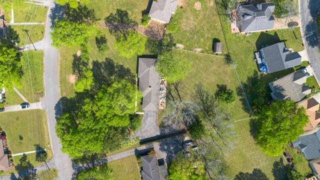 305 Shepherd Hills Dr, Madison, TN 37115