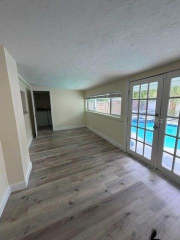2219 16TH STREET N, St Petersburg, FL 33704