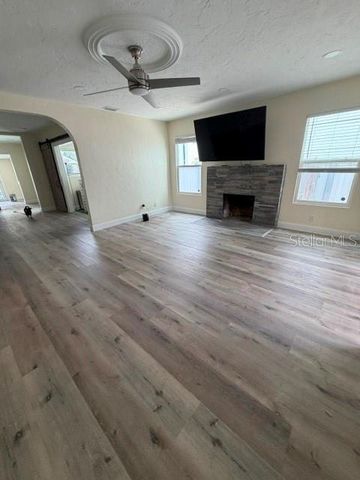 2219 16TH STREET N, St Petersburg, FL 33704