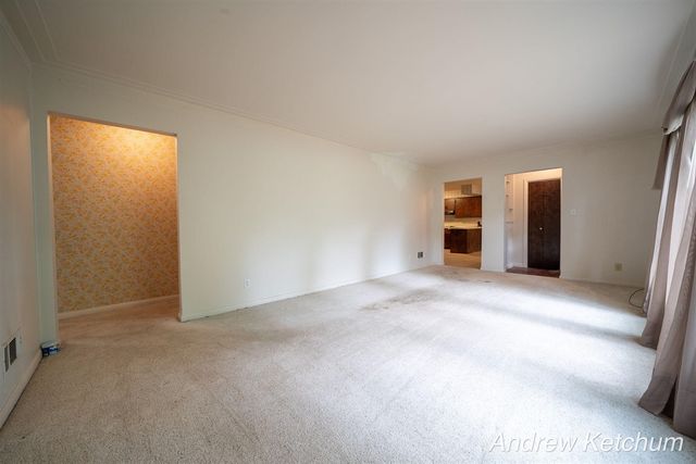 297 Fourth Avenue, Holland, MI 49424