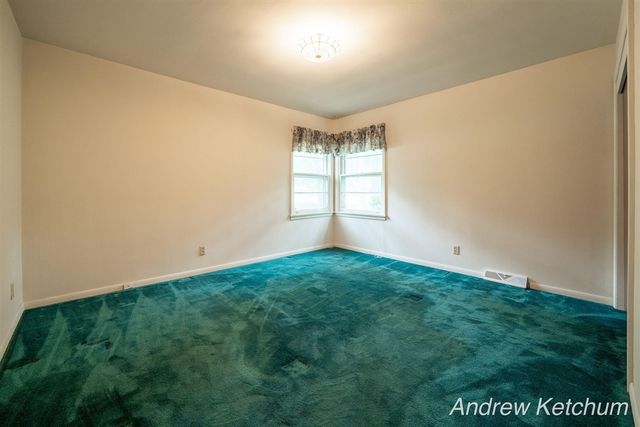 297 Fourth Avenue, Holland, MI 49424