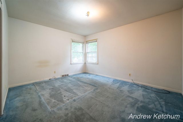 297 Fourth Avenue, Holland, MI 49424