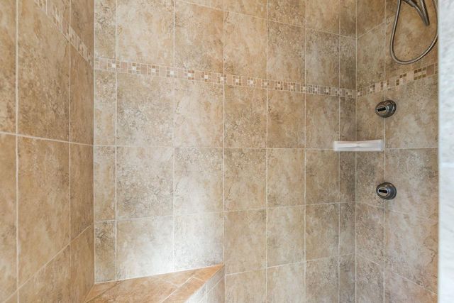 2740 MARINE DRIVE, Oshkosh, WI 54901