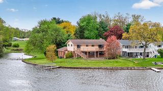 332 Riviera Drive, Columbia Twp, MI 49230