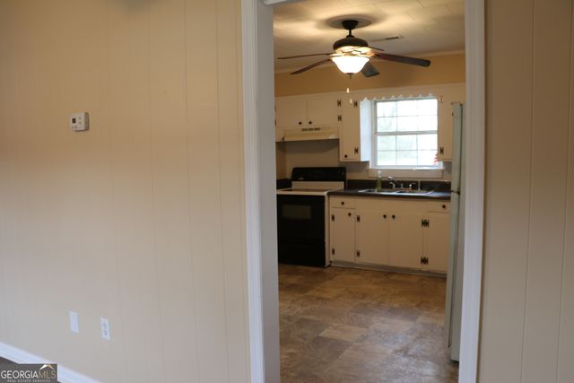 27 McLeod Street, Lyerly, GA 30730