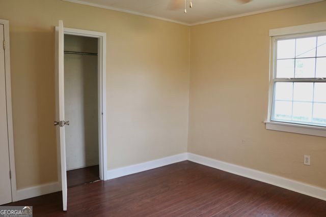 27 McLeod Street, Lyerly, GA 30730