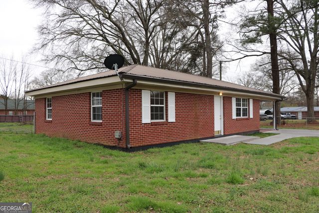 27 McLeod Street, Lyerly, GA 30730