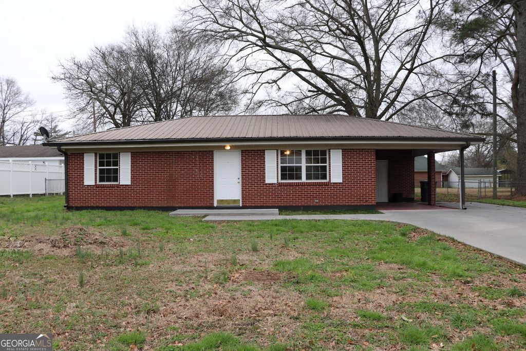 27 McLeod Street, Lyerly, GA 30730