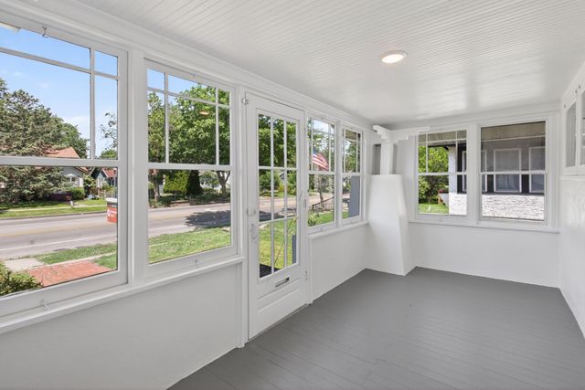 4653 Portland Avenue, Minneapolis, MN 55407