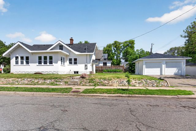 4653 Portland Avenue, Minneapolis, MN 55407