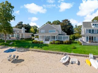 43 Shore Road, Clinton, CT 06413