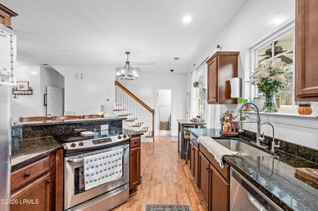 6109 Smith Road, Ravenel, SC 29470