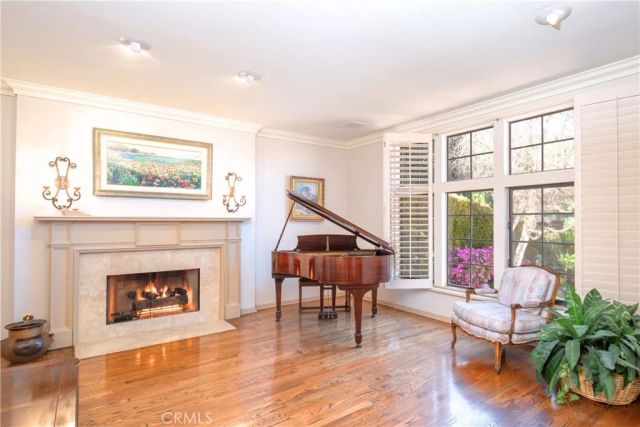 4428 Woodley Avenue, Encino, CA 91436