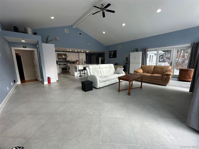 54 Allapartus Road, Ossining, NY 10562