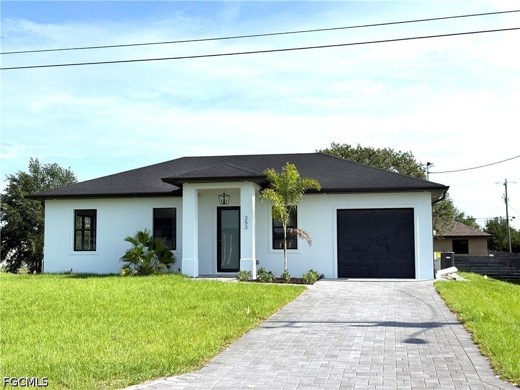 353 Pomona ST, Lehigh Acres, FL 33974