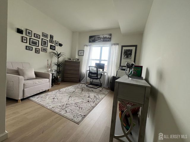 358 Rector Street 707, Perth Amboy, NJ 08861