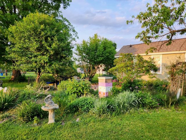 2210 Fogel Road, Mahomet, IL 61853