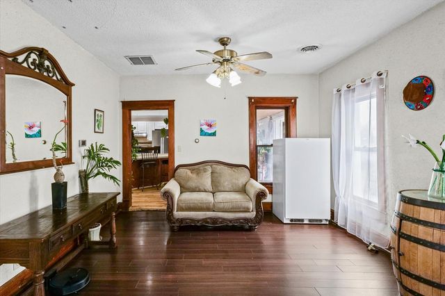 2210 Fogel Road, Mahomet, IL 61853