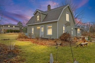 2210 Fogel Road, Mahomet, IL 61853