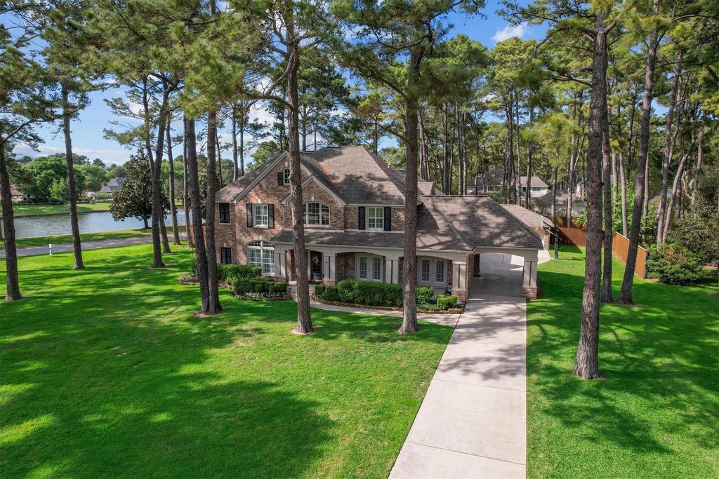 17342 Hill Lakes Court, Cypress, TX 77429