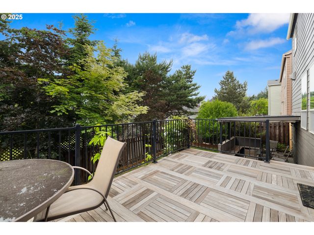 13243 Se BUFORD Ct, Portland, OR 97236