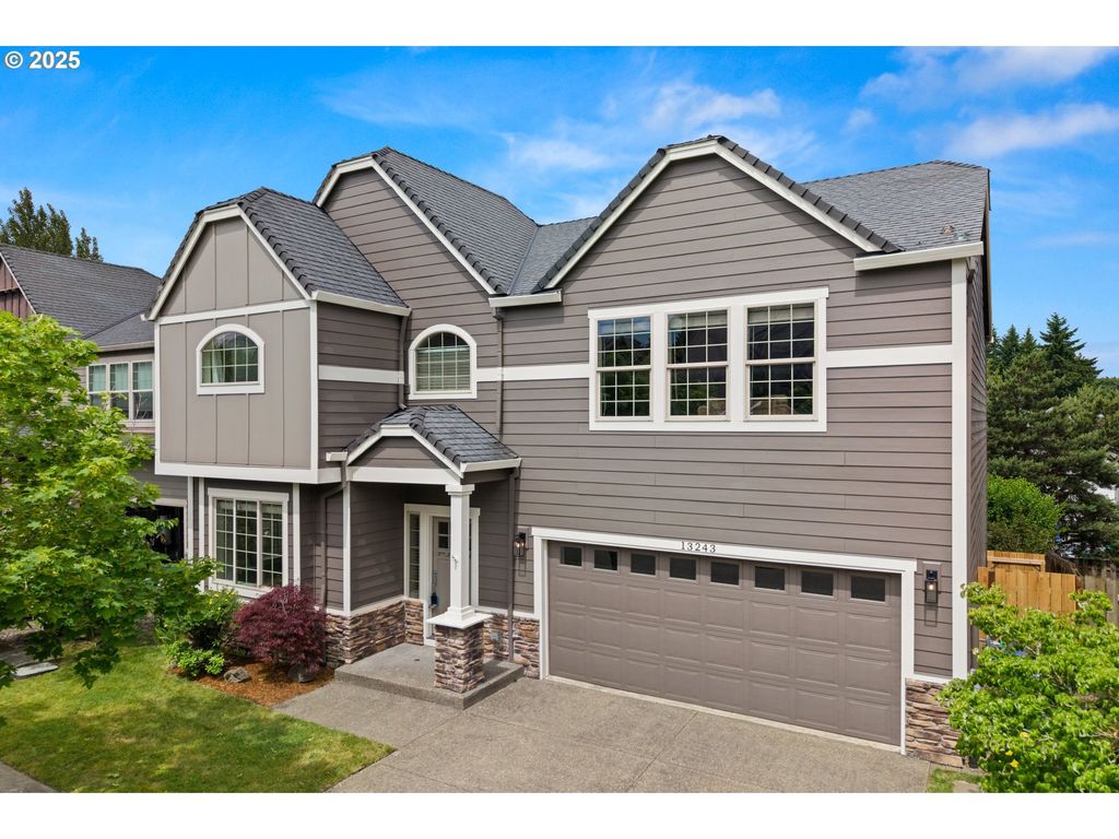 13243 Se BUFORD Ct, Portland, OR 97236
