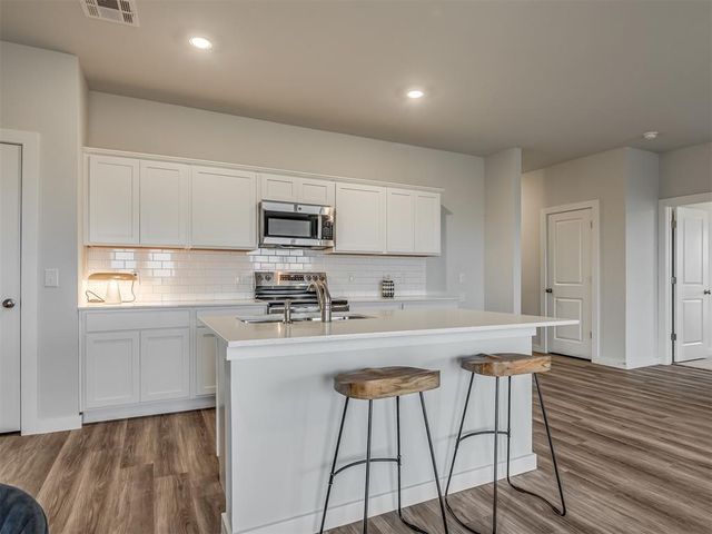 3530 Manning Farms Boulevard, El Reno, OK 73036
