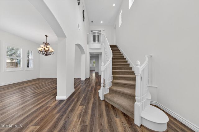 13907 Bear Fence Court, Moorpark, CA 93021